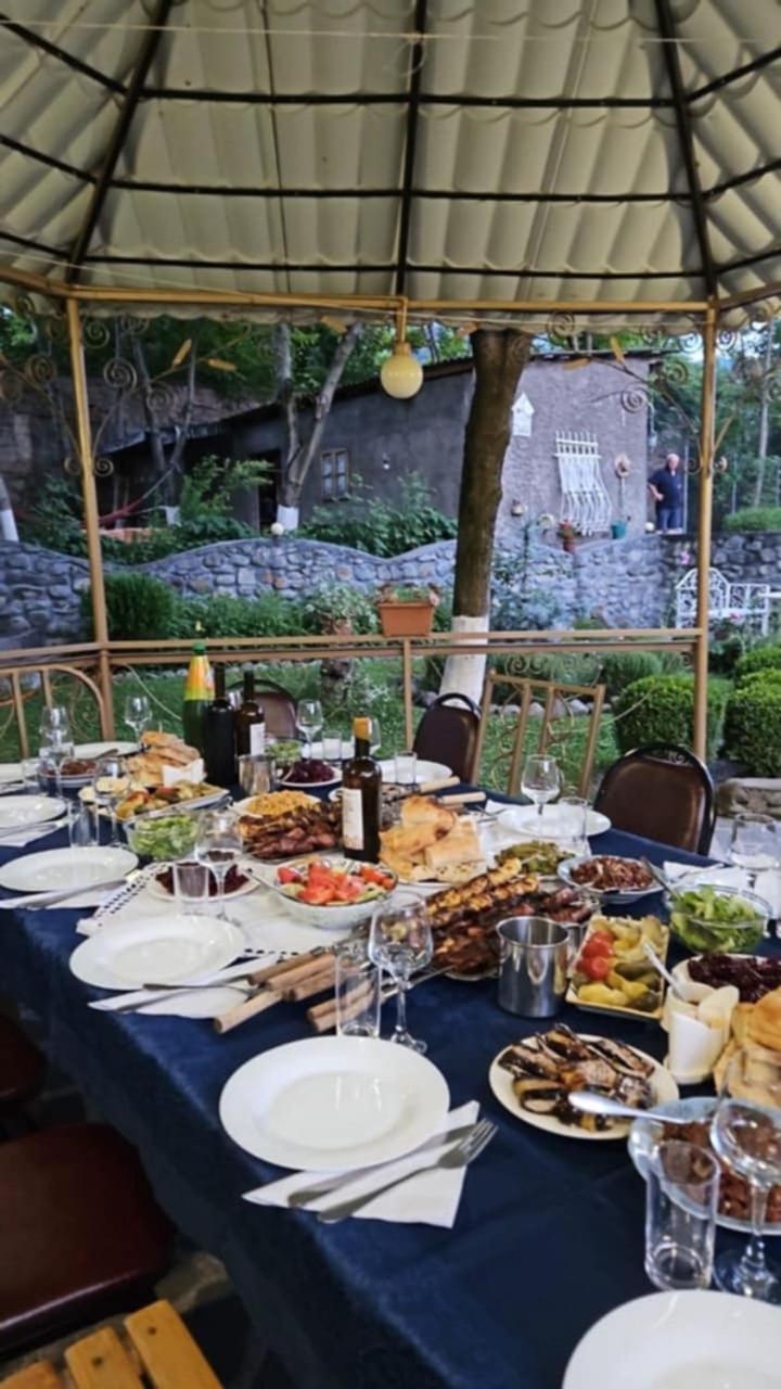 Family Hotel Lago & Wine Cellar Lagodekhi Exterior photo