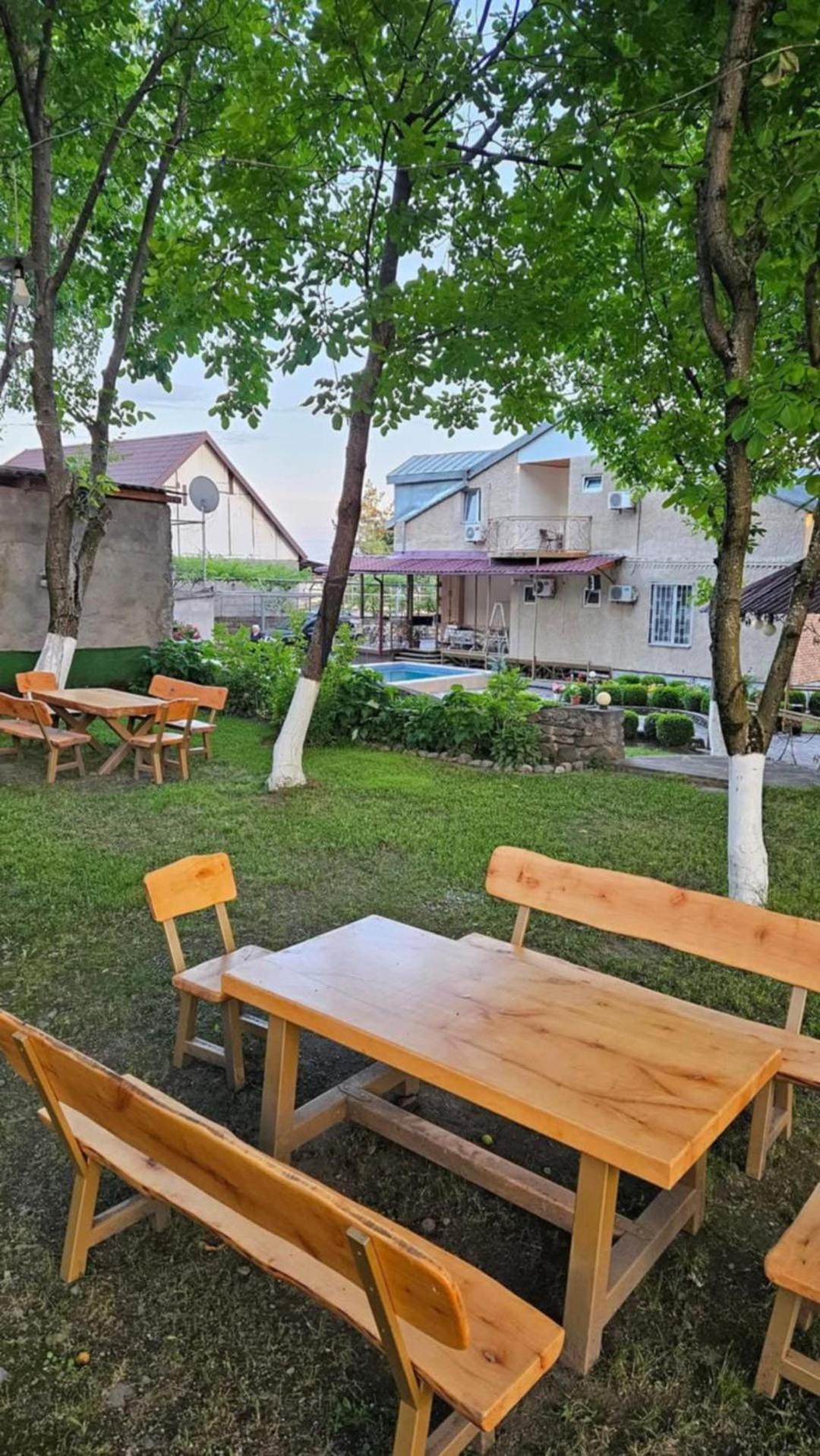 Family Hotel Lago & Wine Cellar Lagodekhi Exterior photo